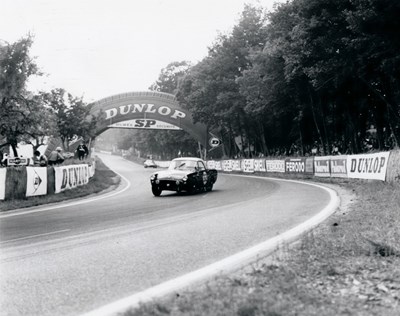 Lot 187 - 1962 Sunbeam Alpine 'Le Mans'