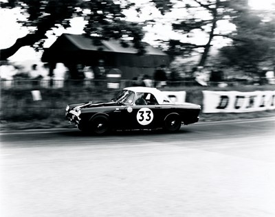 Lot 187 - 1962 Sunbeam Alpine 'Le Mans'