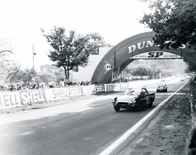 Lot 187 - 1962 Sunbeam Alpine 'Le Mans'
