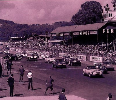 Lot 187 - 1962 Sunbeam Alpine 'Le Mans'