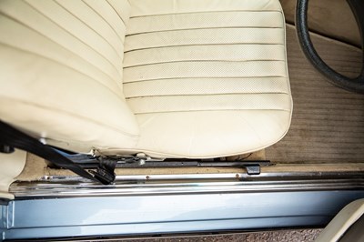 Lot 1 - 1985 Mercedes-Benz 500SL