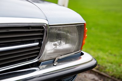 Lot 1 - 1985 Mercedes-Benz 500SL