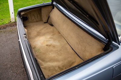 Lot 1 - 1985 Mercedes-Benz 500SL