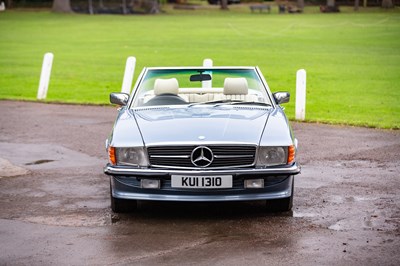 Lot 1 - 1985 Mercedes-Benz 500SL