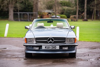 Lot 1 - 1985 Mercedes-Benz 500SL
