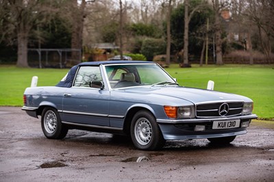 Lot 1 - 1985 Mercedes-Benz 500SL