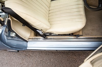 Lot 1 - 1985 Mercedes-Benz 500SL