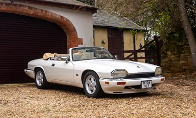 Lot 7 - 1995 Jaguar XJS Celebration