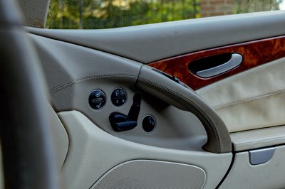 Lot 109 - 2003 Mercedes-Benz SL500