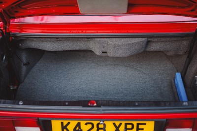 Lot 172 - 1993 BMW 318i Lux Convertible
