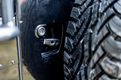 Lot 213 - 2012 Land Rover Defender 90 XS