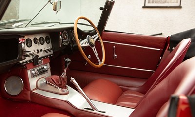 Lot 211 - 1961 Jaguar E-Type 3.8 ' Flat Floor ' Roadster