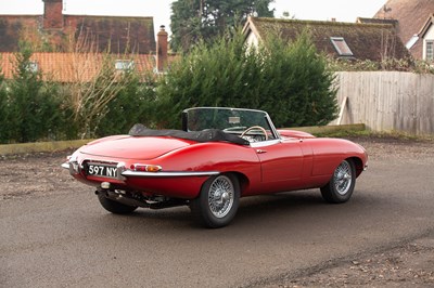 Lot 211 - 1961 Jaguar E-Type 3.8 ' Flat Floor ' Roadster