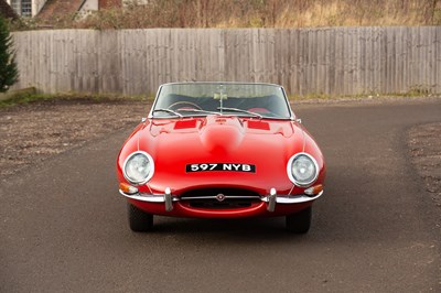 Lot 211 - 1961 Jaguar E-Type 3.8 ' Flat Floor ' Roadster