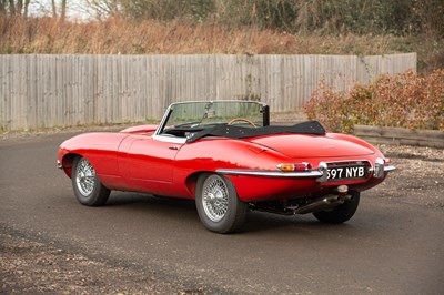 Lot 211 - 1961 Jaguar E-Type 3.8 ' Flat Floor ' Roadster