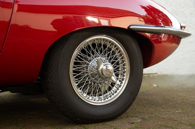 Lot 211 - 1961 Jaguar E-Type 3.8 ' Flat Floor ' Roadster