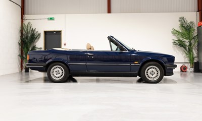 Lot 120 - 1989 BMW 320i Convertible