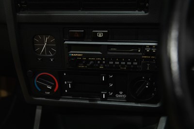 Lot 120 - 1989 BMW 320i Convertible