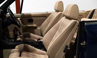 Lot 120 - 1989 BMW 320i Convertible