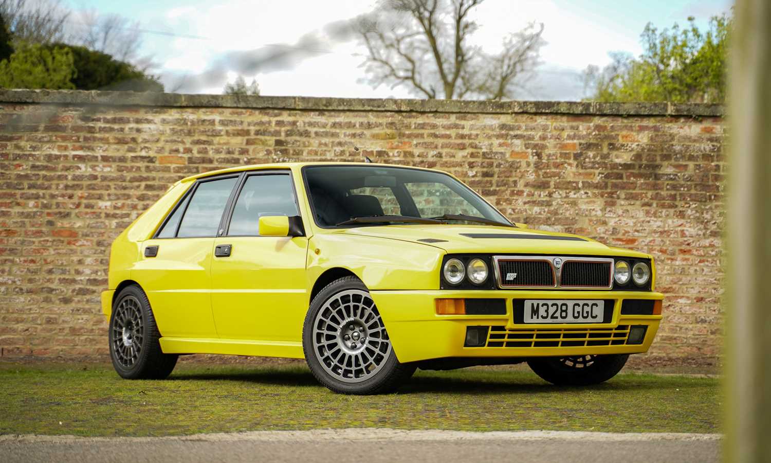 Lot 244 - 1994 Lancia Delta HF Integrale Evo II