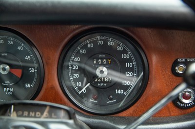 Lot 122 - 1968 Jaguar 420