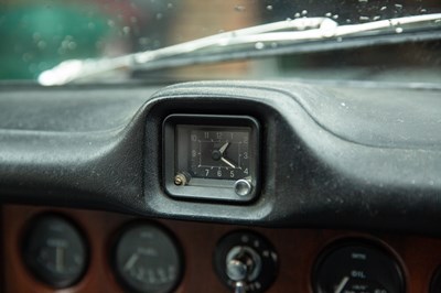 Lot 122 - 1968 Jaguar 420