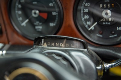 Lot 122 - 1968 Jaguar 420