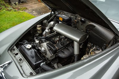 Lot 122 - 1968 Jaguar 420