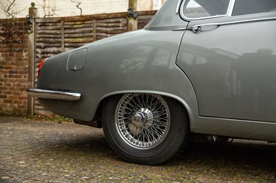 Lot 122 - 1968 Jaguar 420