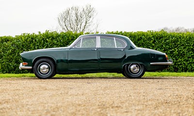 Lot 285 - 1968 Jaguar 420