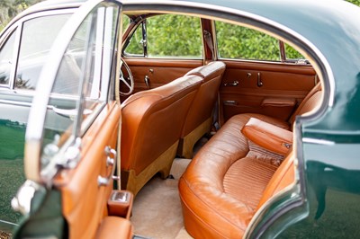 Lot 285 - 1968 Jaguar 420