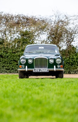 Lot 285 - 1968 Jaguar 420