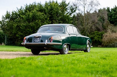 Lot 285 - 1968 Jaguar 420