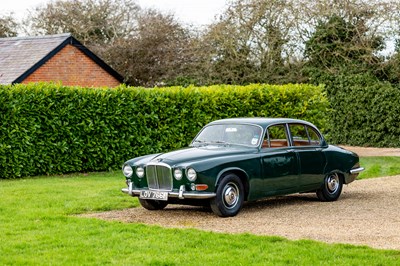 Lot 285 - 1968 Jaguar 420