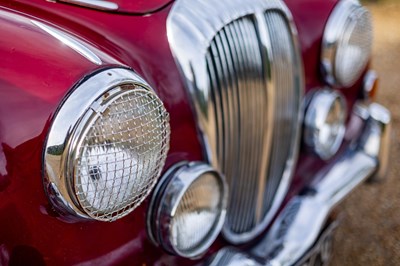 Lot 173 - 1968 Daimler 250 V8