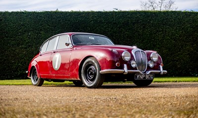 Lot 173 - 1968 Daimler 250 V8