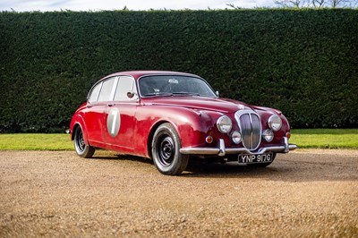 Lot 173 - 1968 Daimler 250 V8