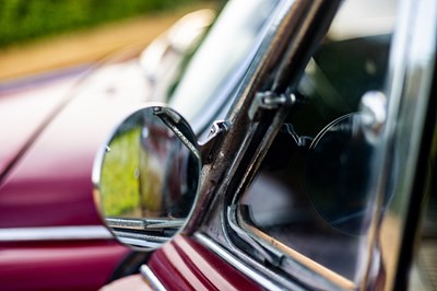 Lot 173 - 1968 Daimler 250 V8