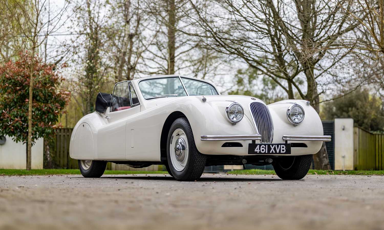 Lot 179 - 1953 Jaguar XK120 Drophead Coupé