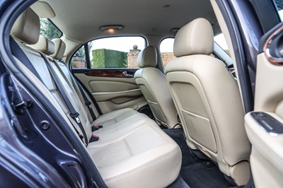 Lot 268 - 2008 Jaguar XJR 4.2 Supercharged