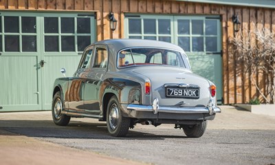 Lot 115 - 1963 Rover P4 110
