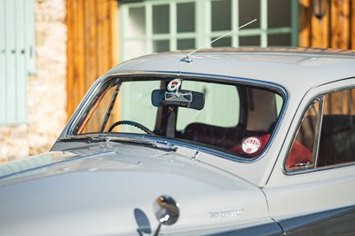 Lot 115 - 1963 Rover P4 110