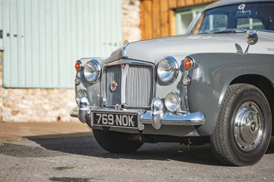 Lot 115 - 1963 Rover P4 110
