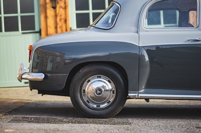Lot 115 - 1963 Rover P4 110