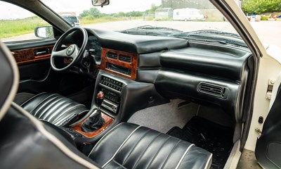 Lot 217 - 1990 Aston Martin Virage Coupé