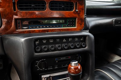 Lot 217 - 1990 Aston Martin Virage Coupé