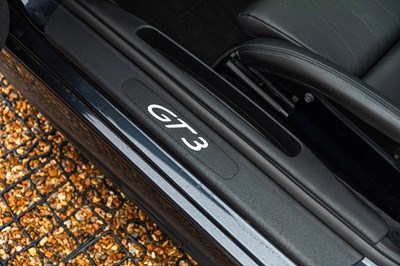 Lot 210 - 2004 Porsche 911 GT3