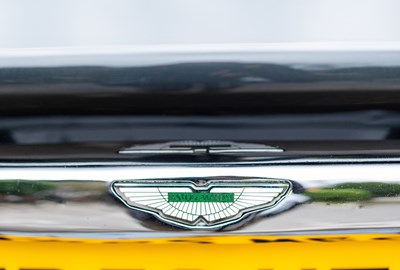 Lot 219 - 2003 Aston Martin Vanquish 2+2 Coupé to S-Specification