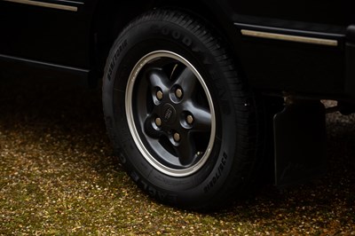 Lot 286 - 1996 Land Rover Discovery ES V8i