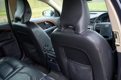 Lot 262 - 2009 Volvo V70 SE T Auto